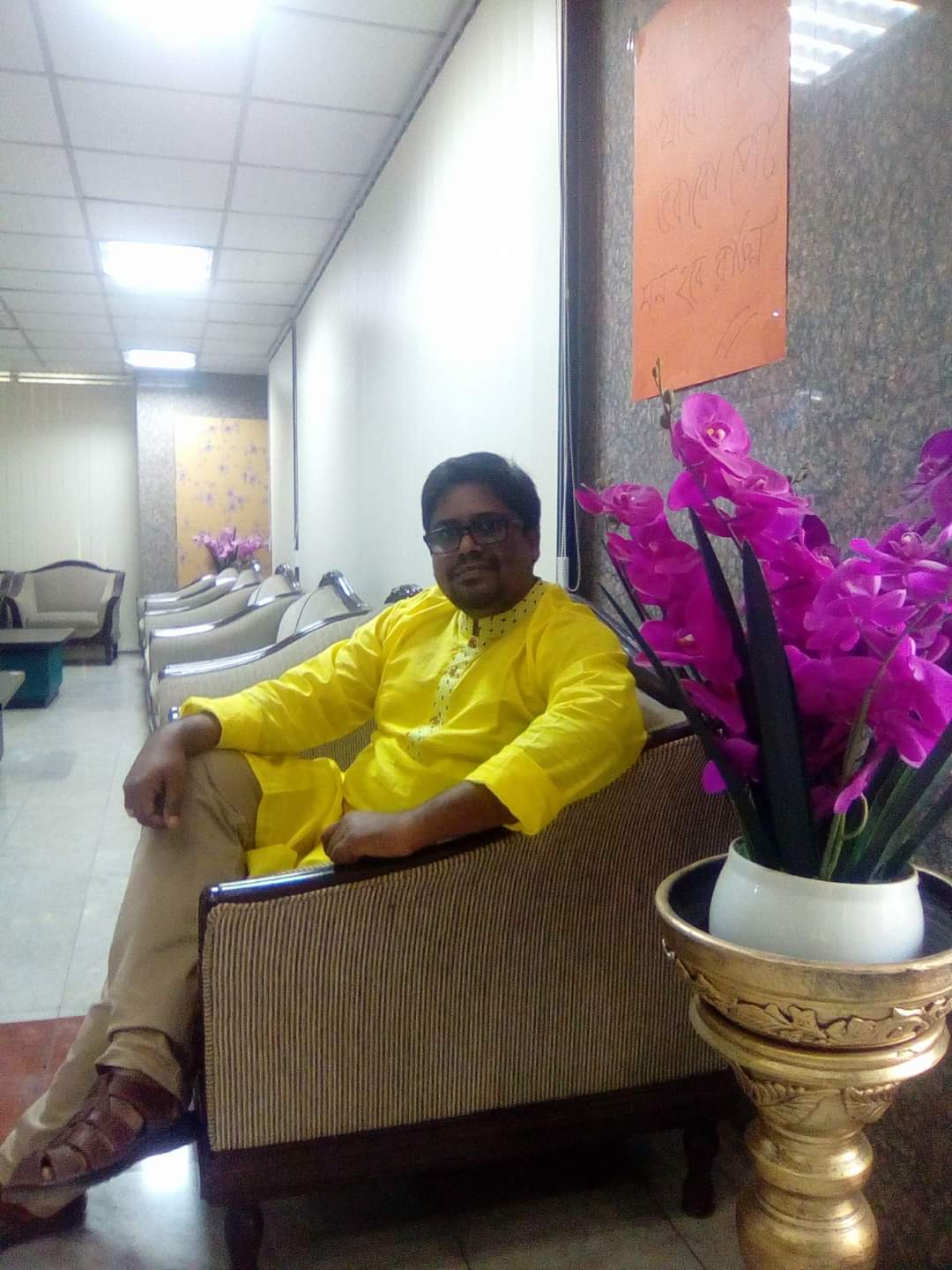 ছেলেটা বললো মেয়েটা বললো